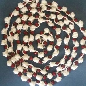 Handmade crocheted popcorn and cranberry garland